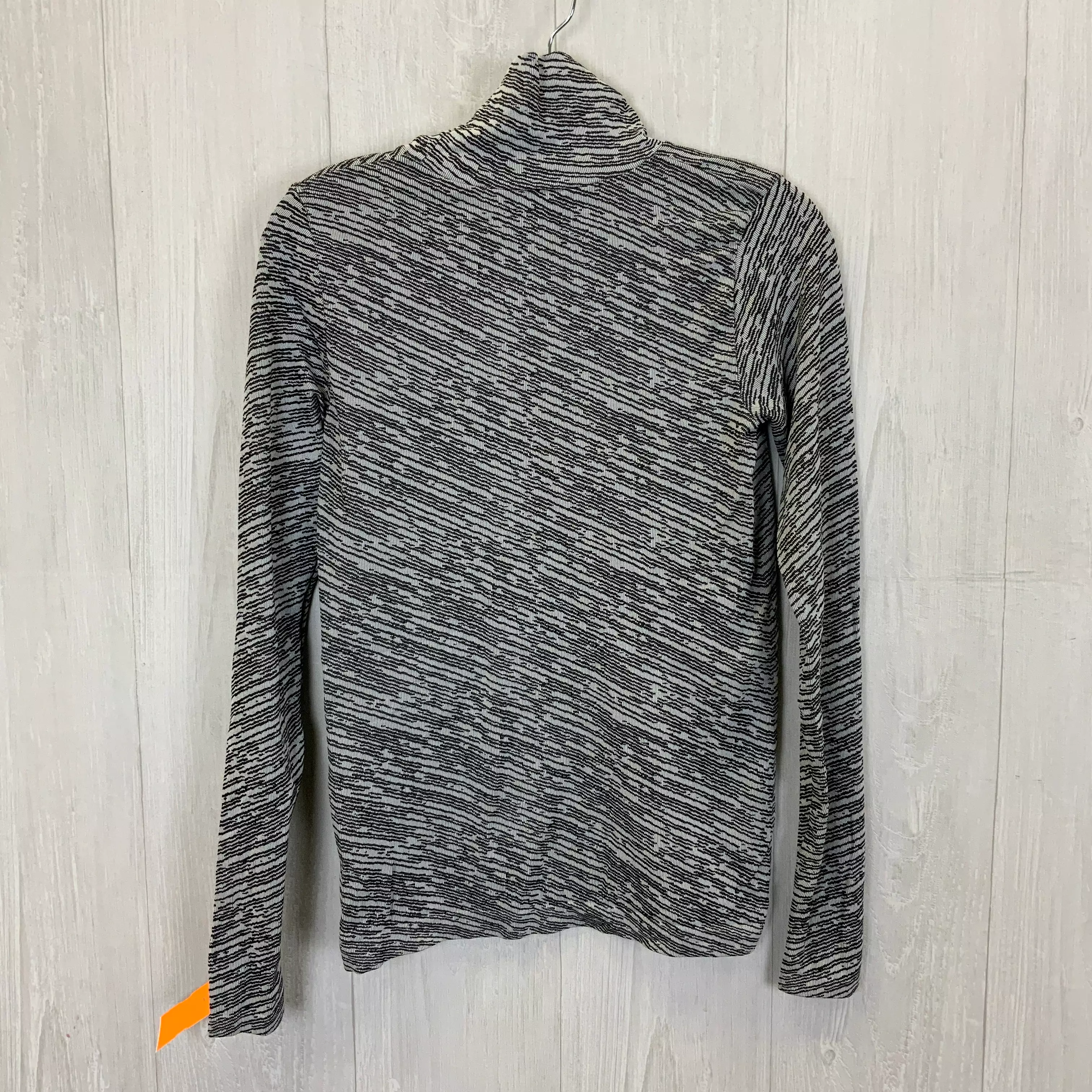 Athletic Top Long Sleeve Collar By Athleta  Size: S