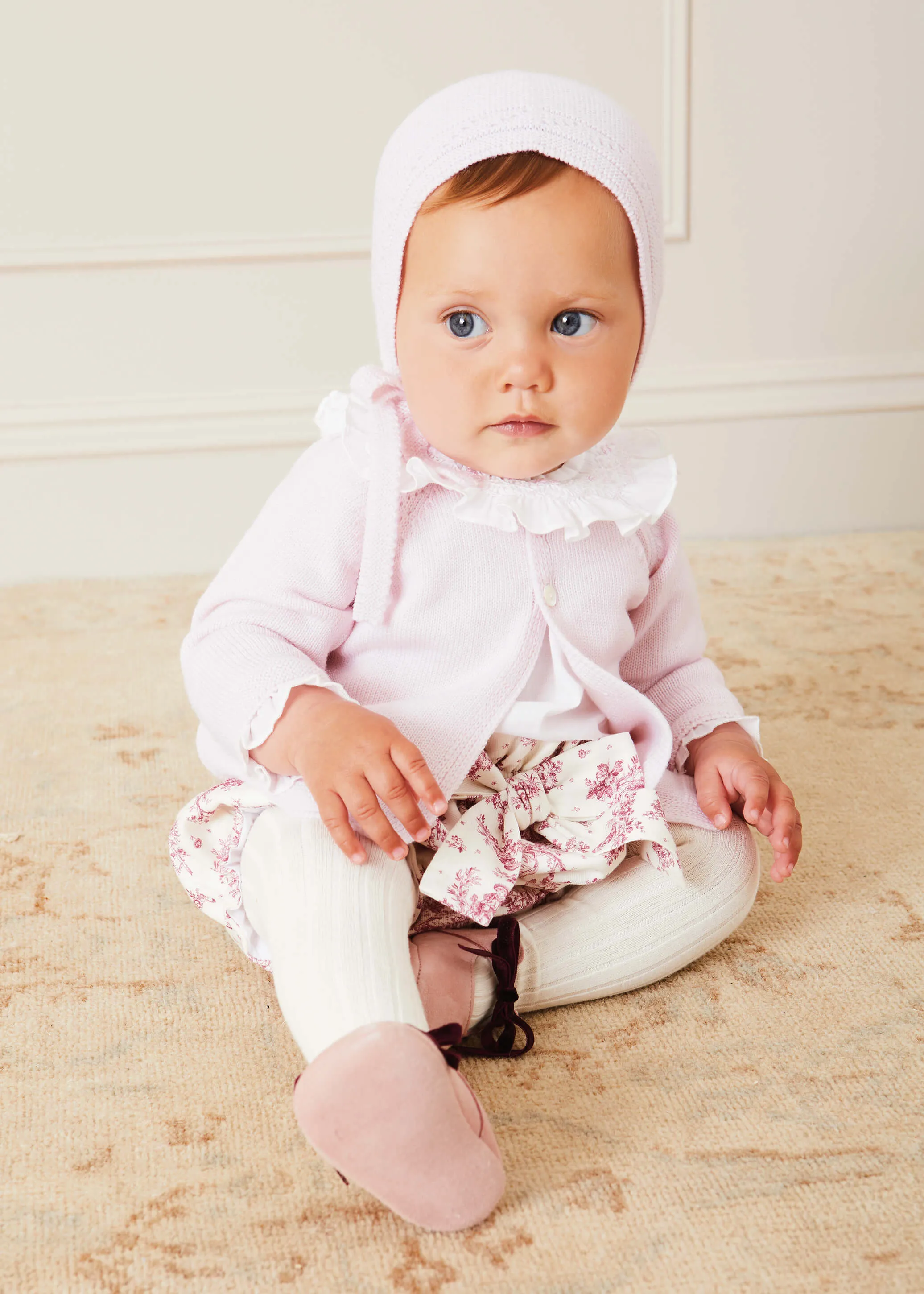 Frill Collar Long Sleeve Bodysuit in White (0mths-2yrs)