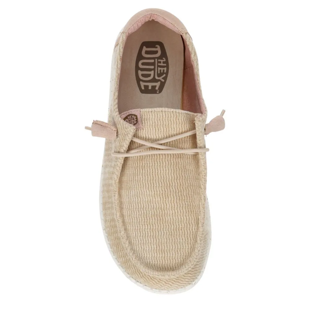 HEYDUDE  WOMENS WENDY CORDUROY SLIP ON SNEAKER