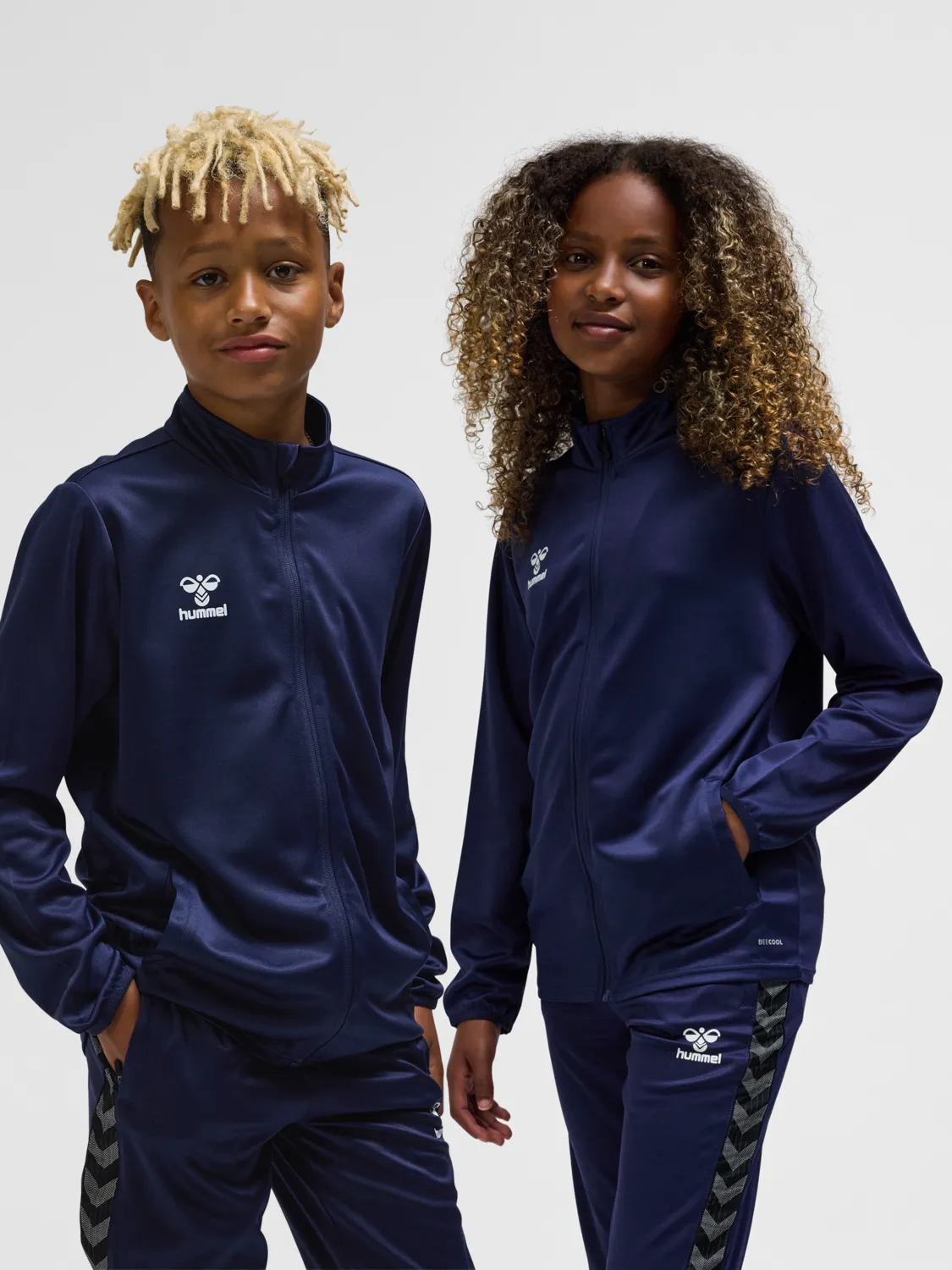 hmlESSENTIAL TRACK JACKET KIDS Zip jacket