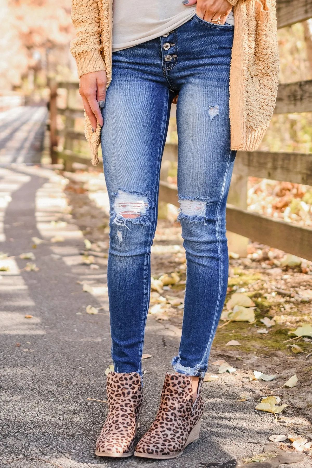 KanCan Button Fly Jeans- Melanie Wash