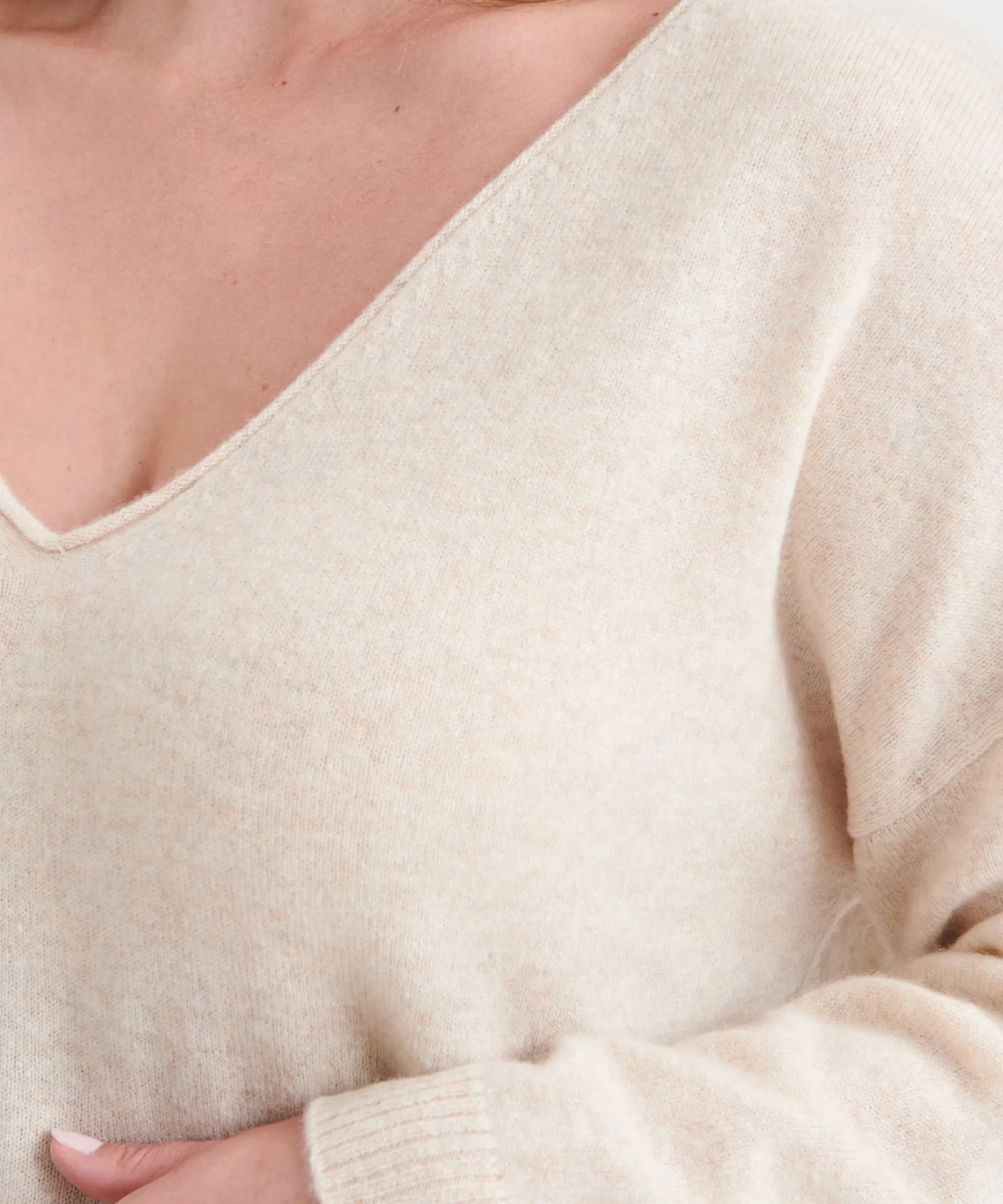 Lightweight Cashmere V-Neck Sweater