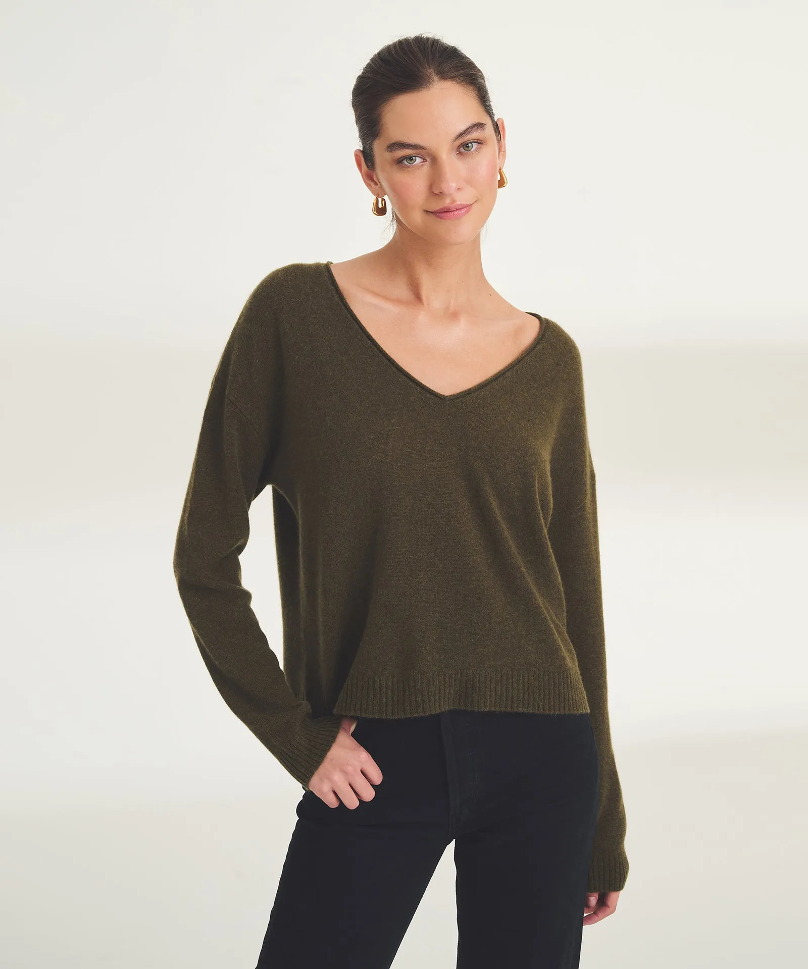 Lightweight Cashmere V-Neck Sweater