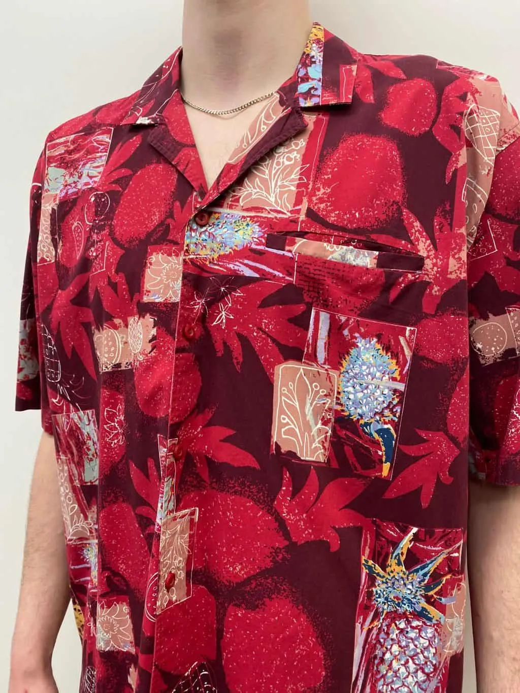 Mens vintage abstract Hawaiian shirt in red with fruit and floral design Summer tropical pineapple watermelon pattern – Me