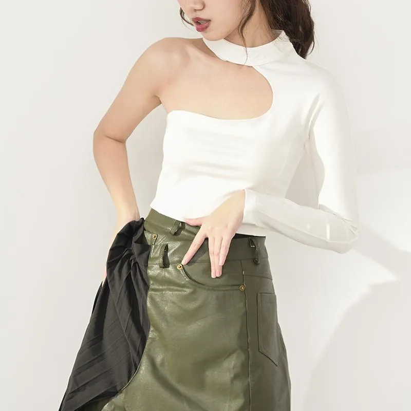 Nanako O-Neck Long Sleeve Crop Top- White