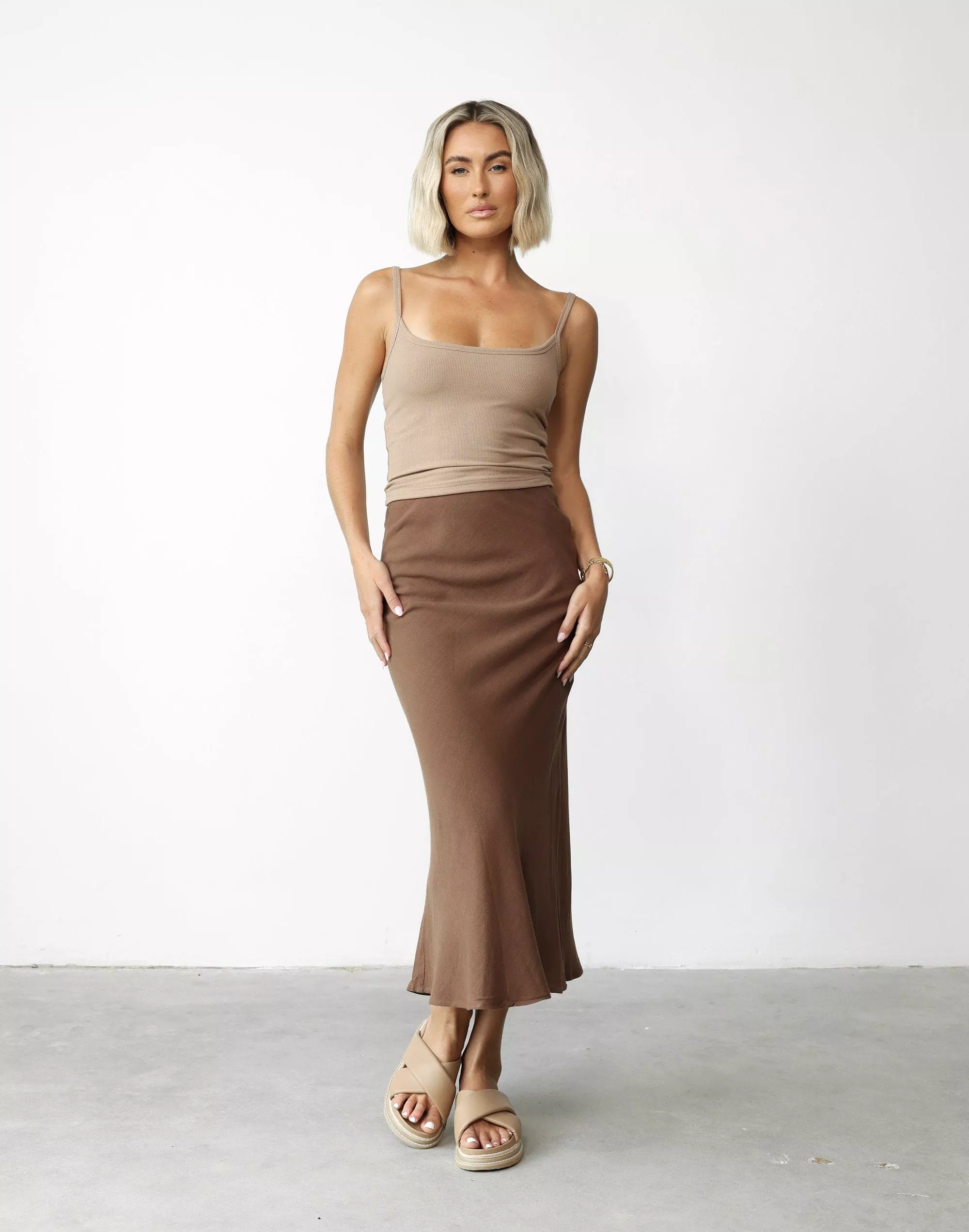 Rosemaria Midi Skirt (Oak)