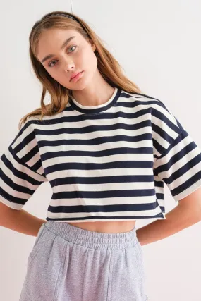 Round Neck Short Sleeve Crop Top