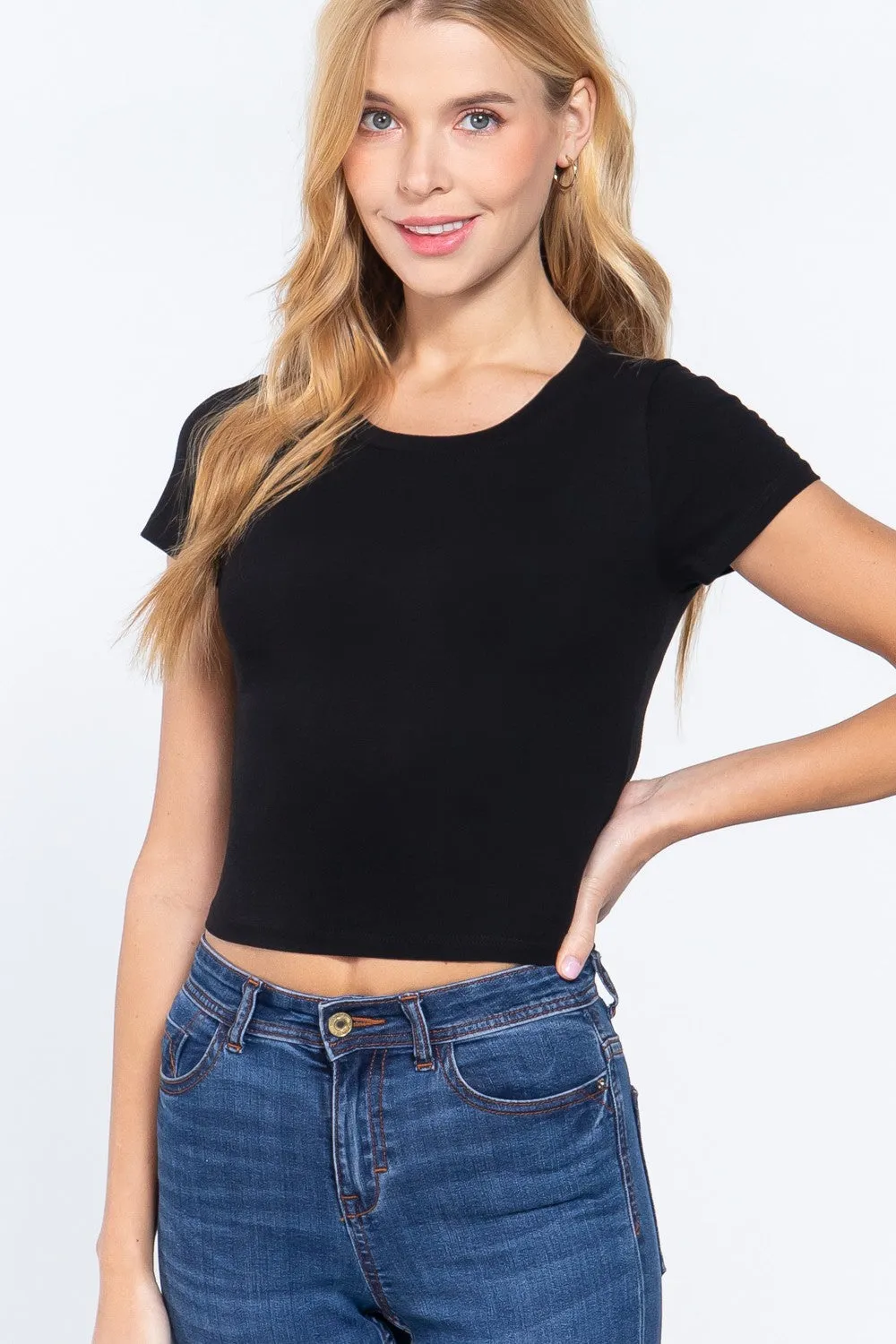 SHORT SLEEVE CREW NECK CROP TOP