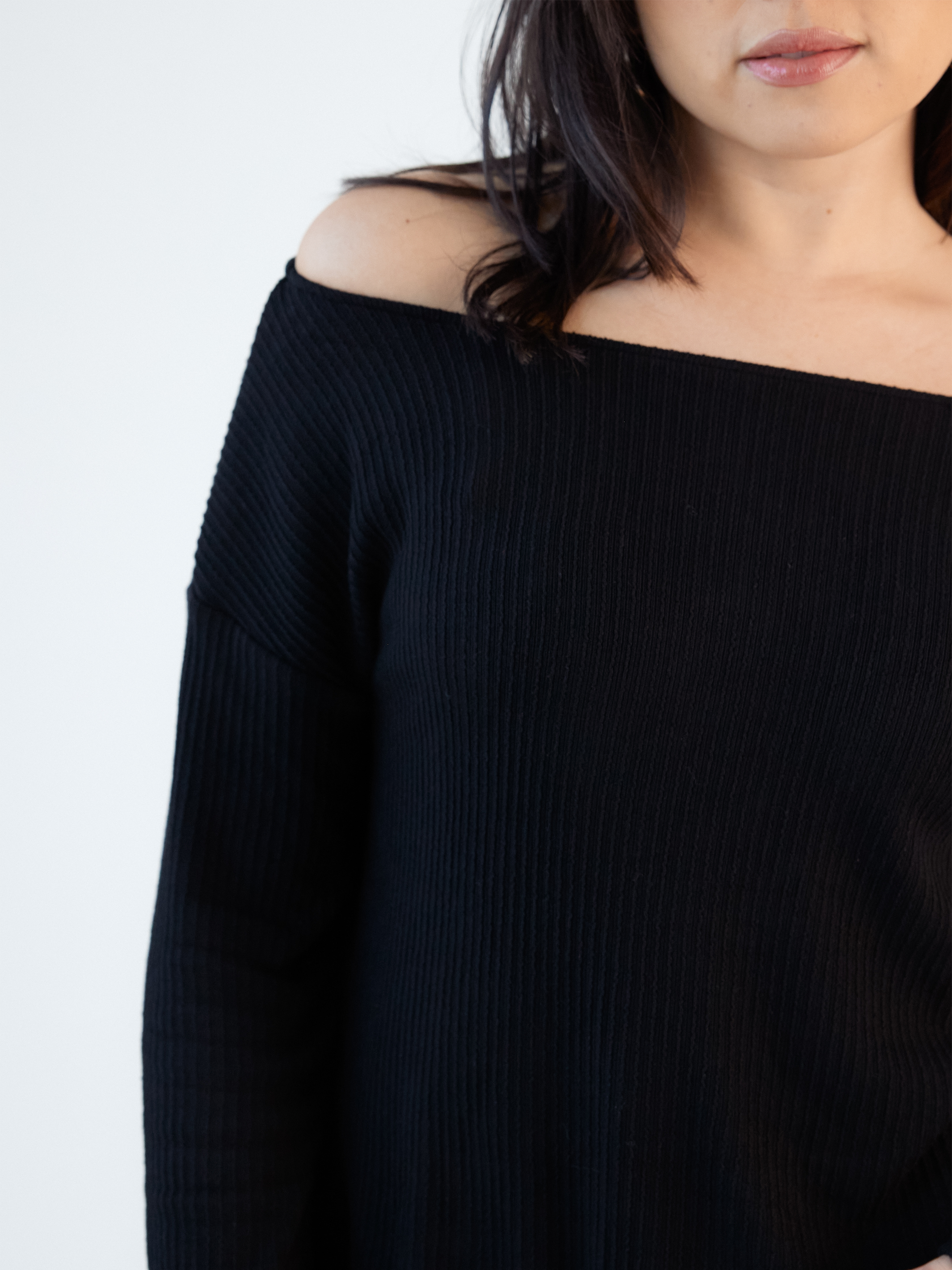 Soft Ribbed Long Sleeve Boat Neck Brami