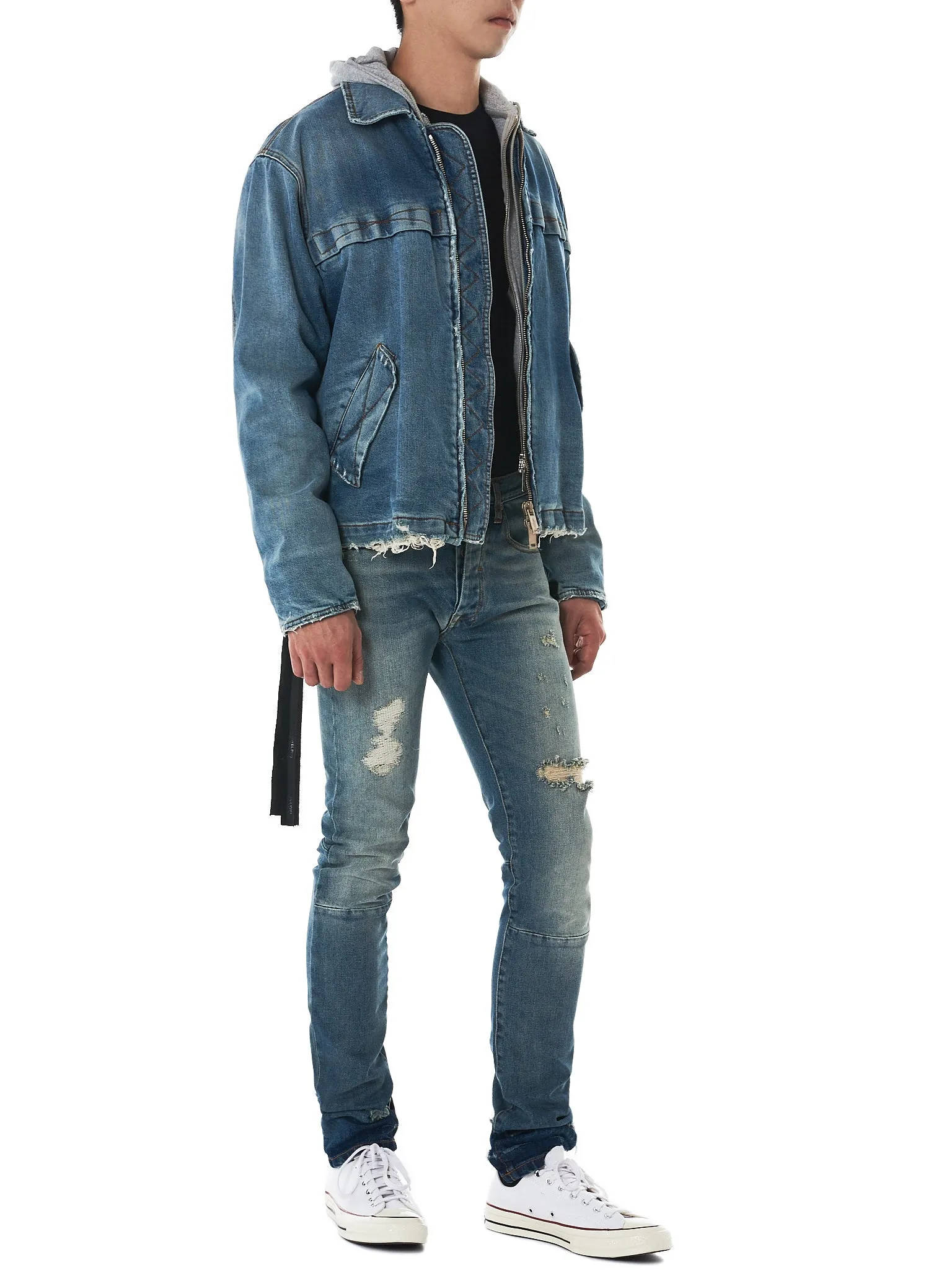 Stonewashed Distressed Jeans (UMYA003S18184001-STONEWSH-BLUE)