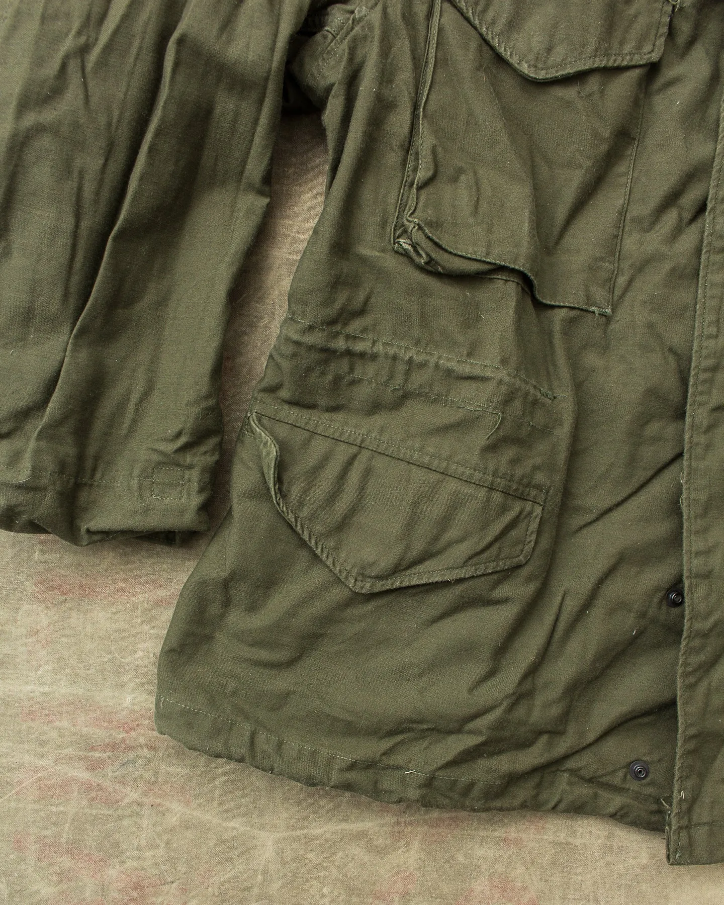 Vintage 1972 M-65 US Army Field Jacket Large Short