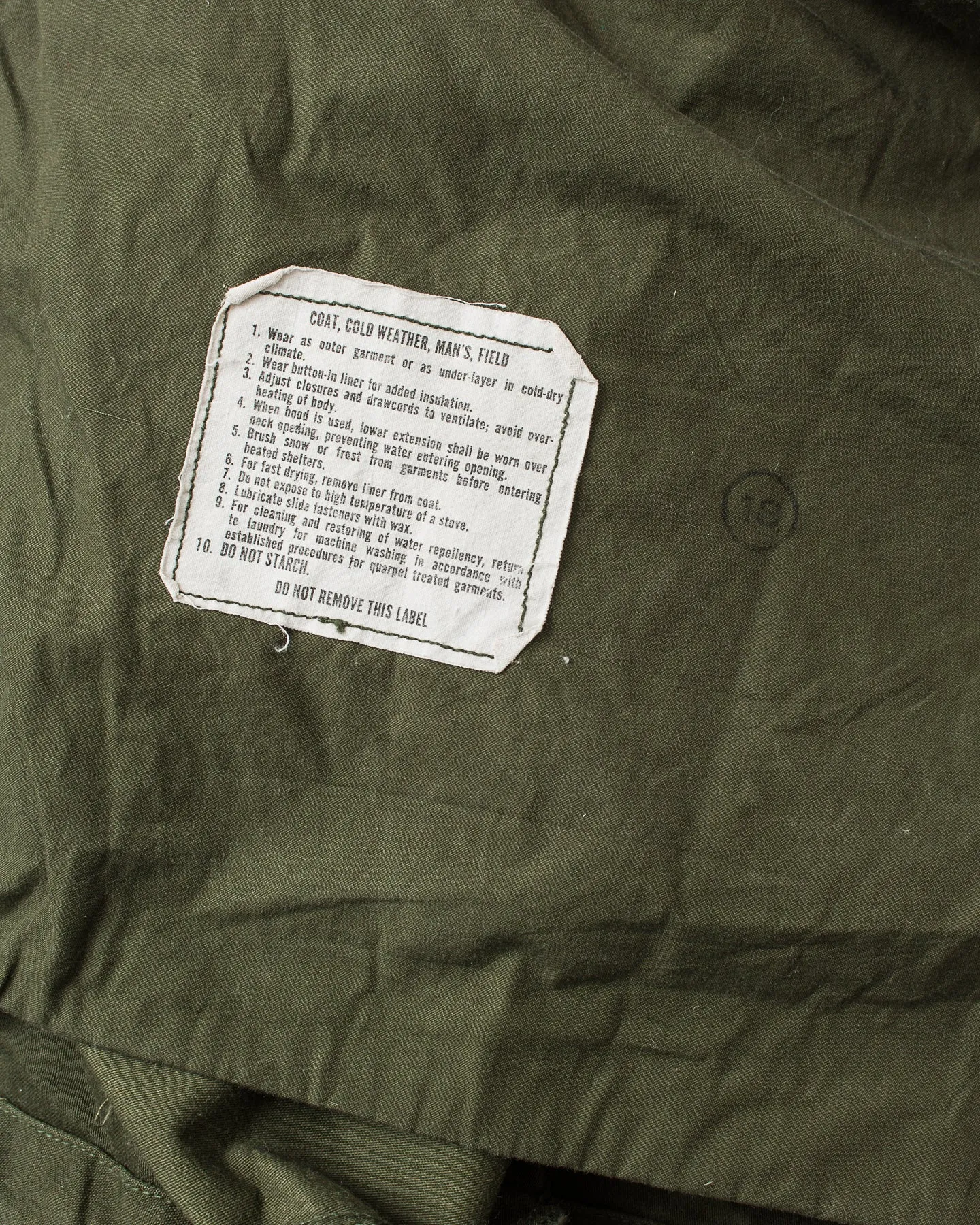 Vintage 1972 M-65 US Army Field Jacket Large Short