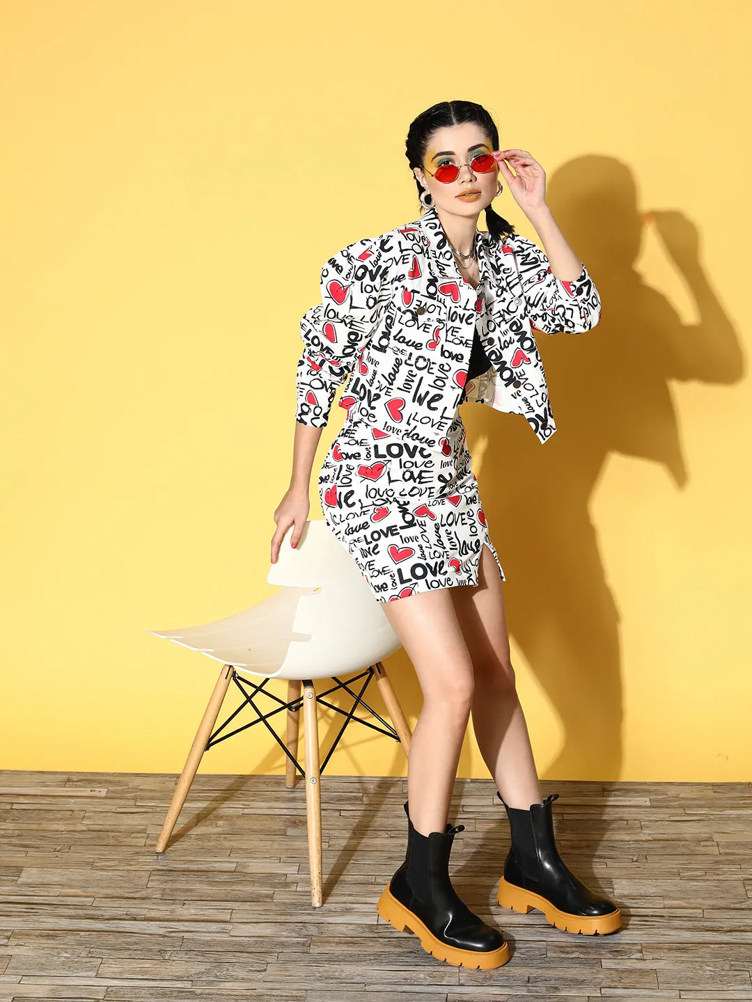 Women Red Love Heart Print Crop Jacket